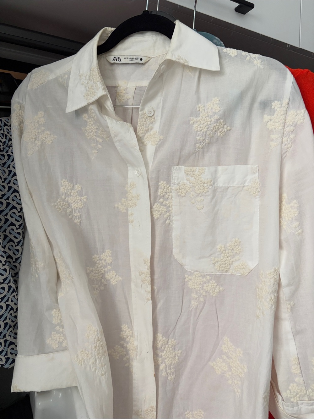 Zara Cream-Embroidered White Button-Down Shirt